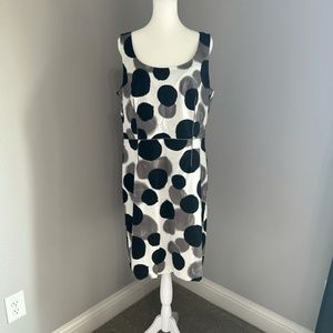 Ann Taylor Black White and Grey sheath dress